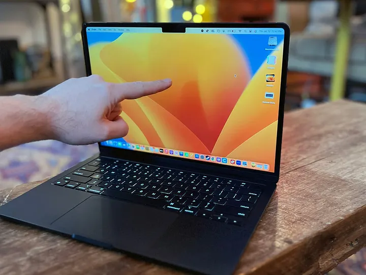 苹果20周年献礼：OLED触控屏、Dynamic Island、M6芯片，全新MacBook Pro即将登场