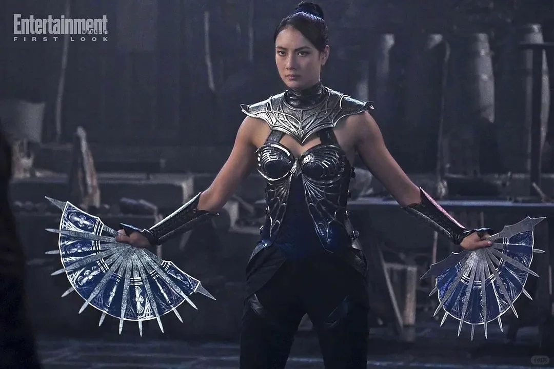 《真人快打2》今日上映：R级格斗盛宴，宇宙级混战一触即发